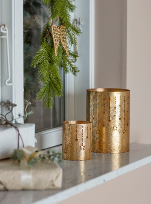 Goldene Teelichthalter aus Metall im 2er Set