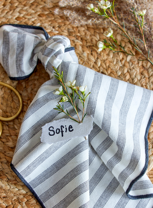 Baumwoll-Servietten mit nordischem Muster (4er-Set)