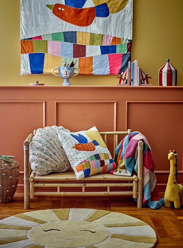 Natürliche Wanddekoration aus Baumwolle mit Vogelmotiv