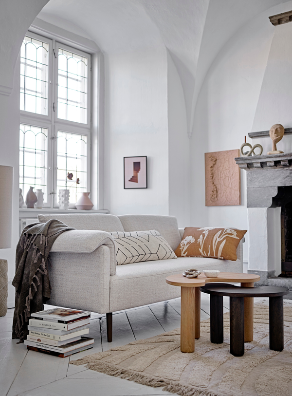 Couchtisch aus Gummibaumholz in Dunkelbraun