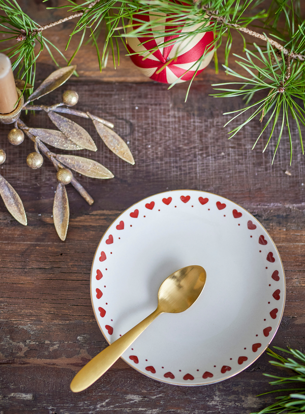 Herzmotiv-Teller in bunt aus Steingut