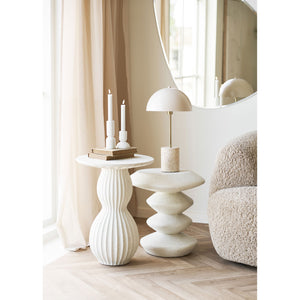 Blackburn Beistelltisch aus Fiberclay in Weiß