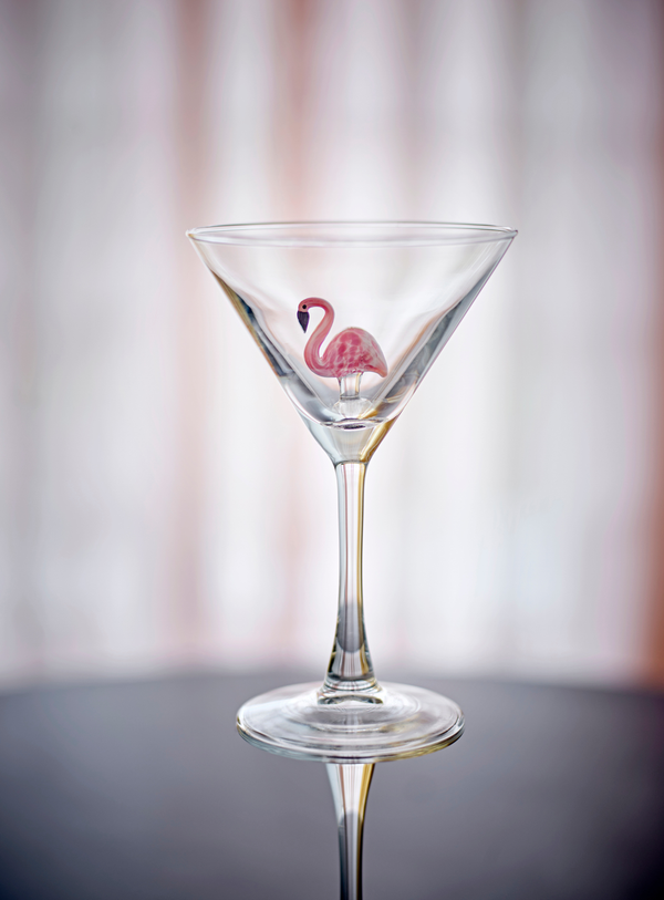 Klares Cocktailglas mit Flamingo-Dekor – mundgeblasen
