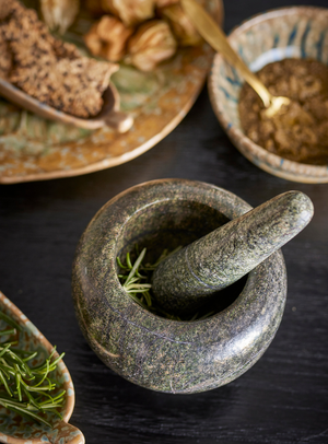 Arazo Mörser und Stößel aus grünem Marmor