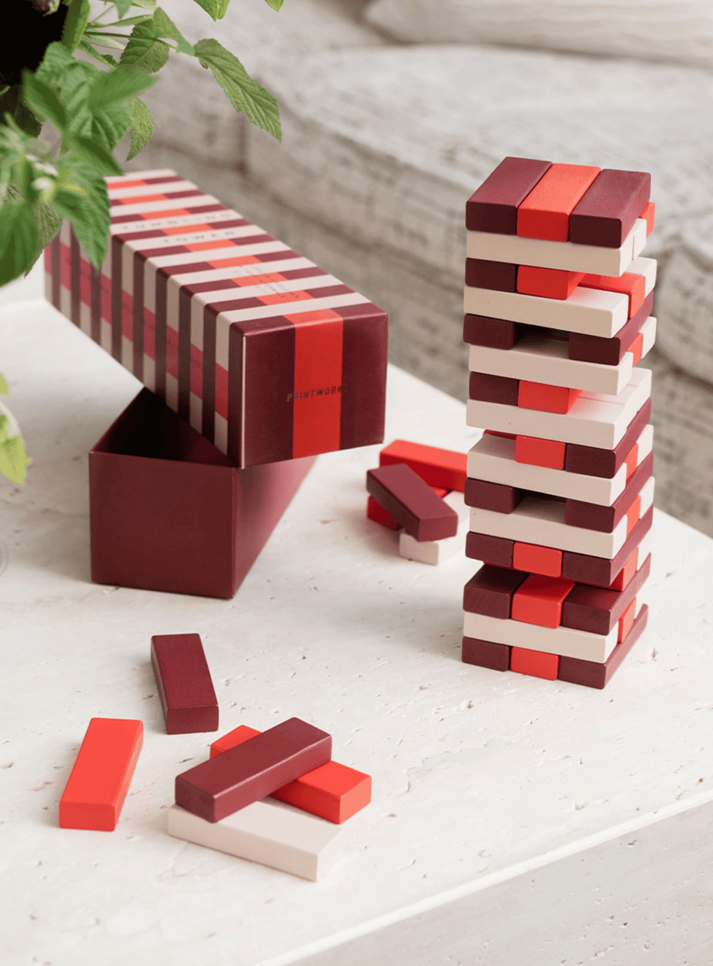 Play Tumbling Towers Spiel aus Holz
