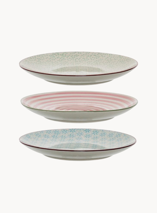 Teller in bunt aus Steingut