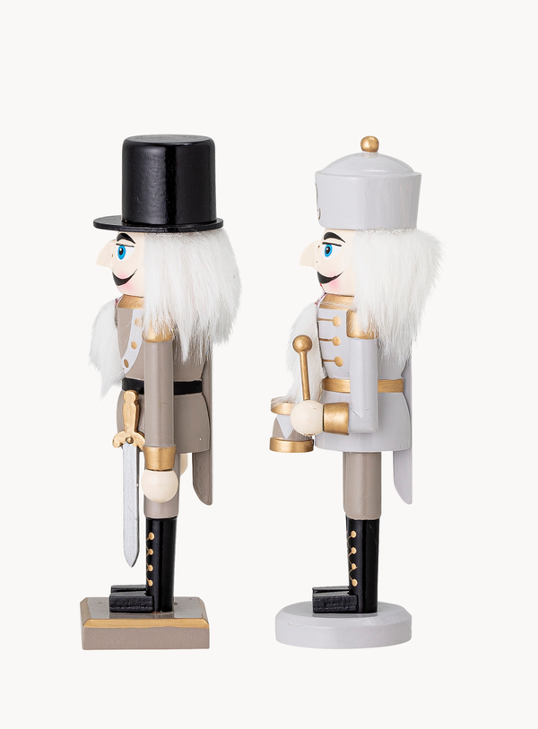 Nussknacker-Deko aus Kiefernholz