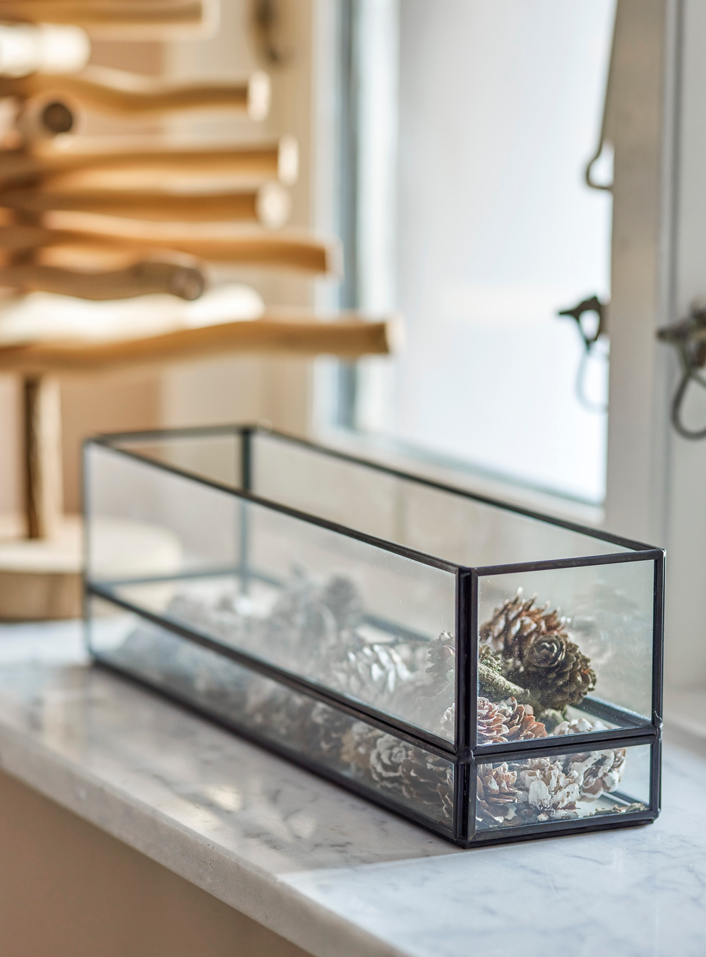 Teelichthalter in schwarz aus Glas