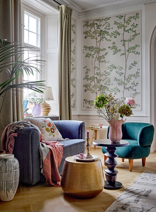 Runder Couchtisch aus Metall in Messingoptik