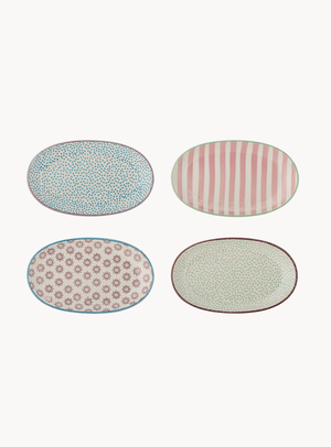 Teller in bunt aus Steingut