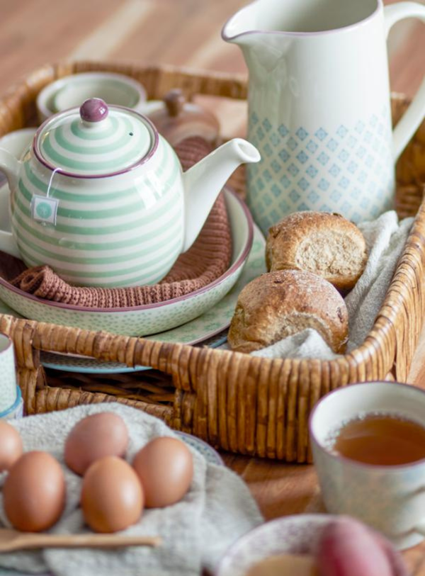 Eierbecher in Bunt aus Steingut