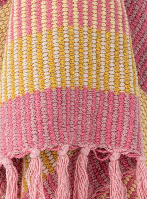 Decke in Pink aus recycelter Baumwolle