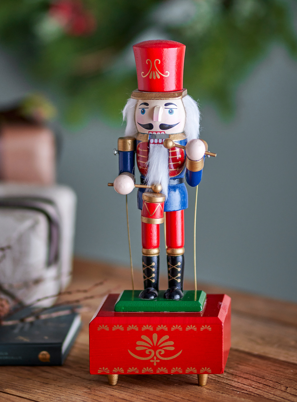 Waltz Spieluhr in rot aus Kiefernholz