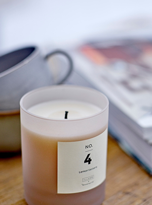 No. 4 – Lemon Verbena Duftkerze in Natur aus natürlichem Wachs