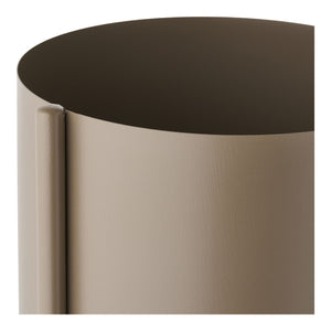 Flowerpot aus Stahl in Braun