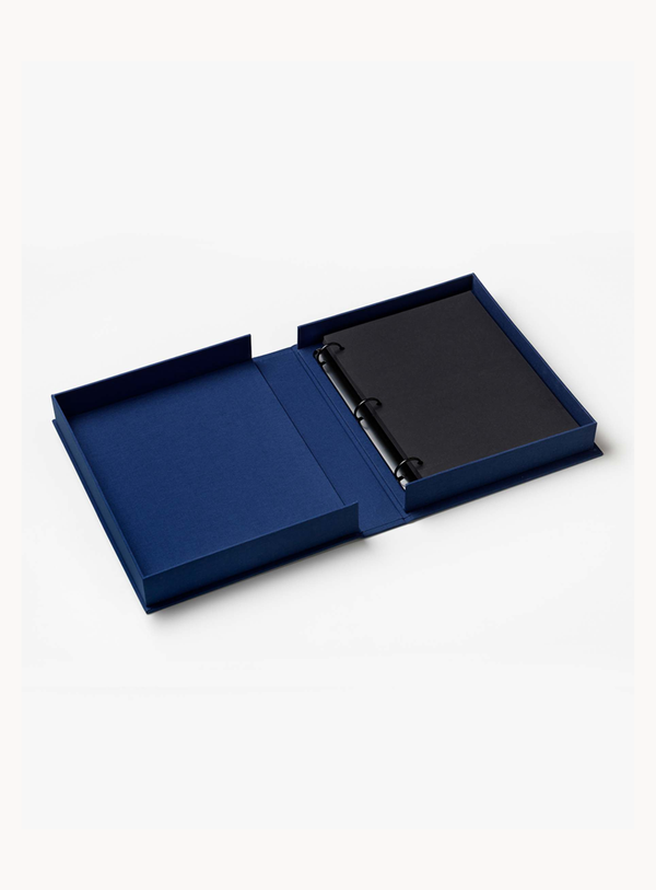 Coffee Table Fotoalbum Last Christmas in Navy mit Goldschrift