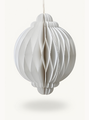 Dekorativer Papierkugel in Weiß